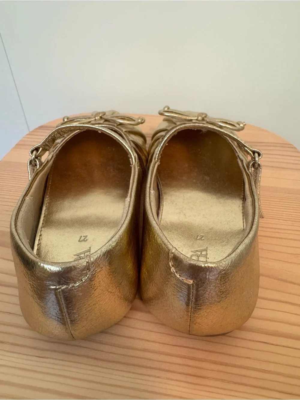 ZARA Girls Metallic Gold Mary Jane Ballet Flats with Bow (Size EU 27)